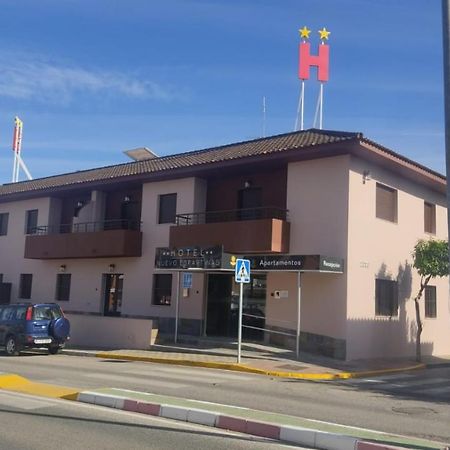 Hotel Nuevo Espartinas Εξωτερικό φωτογραφία